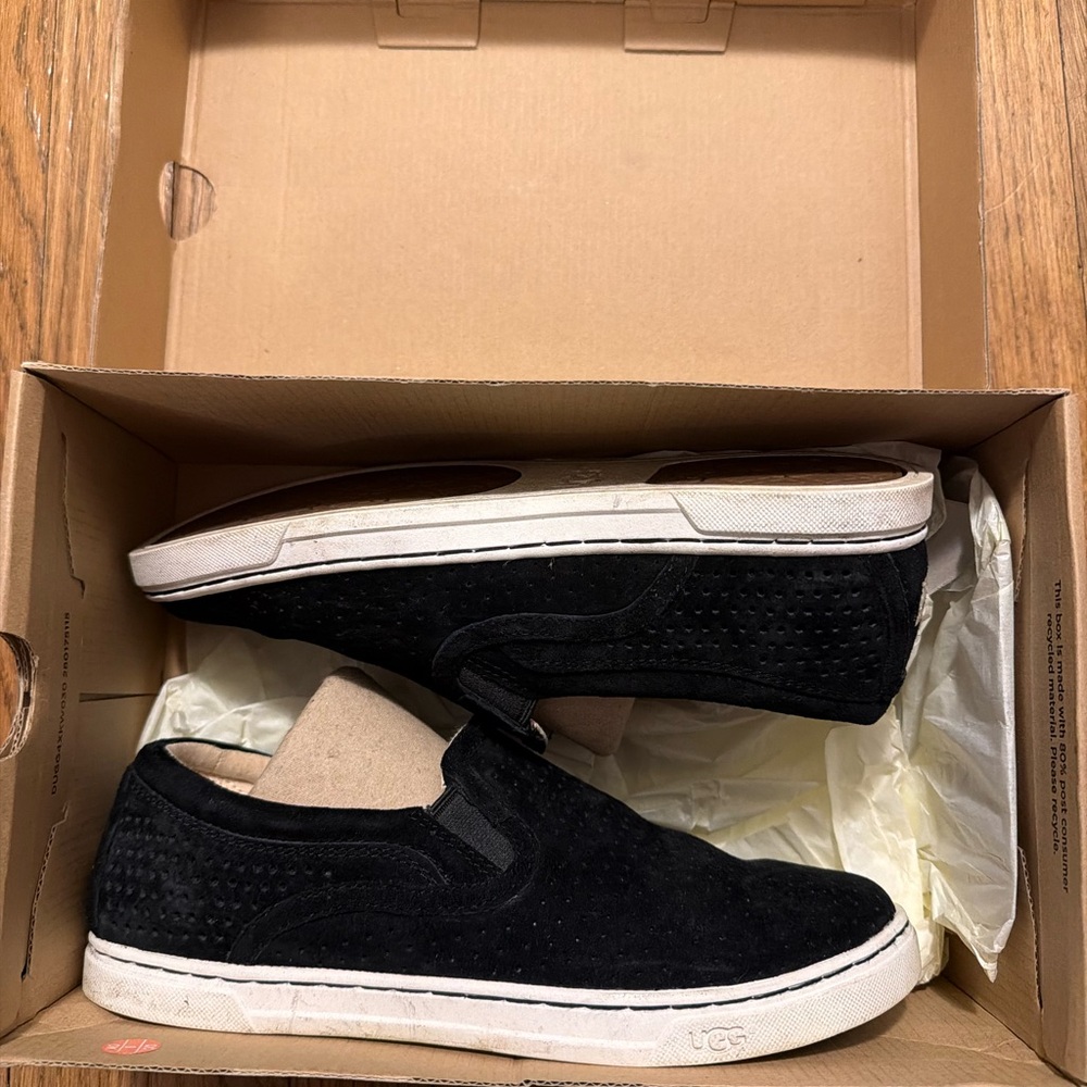 UGG Adley Men's Shoes